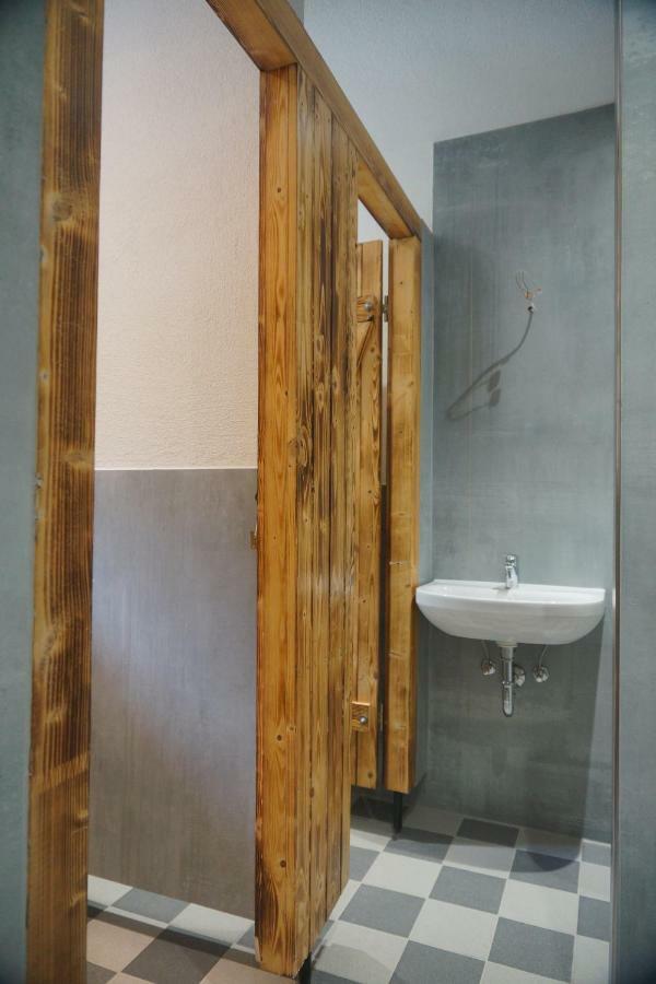 Hotel Bahnhof Grenzau à Höhr-Grenzhausen Extérieur photo
